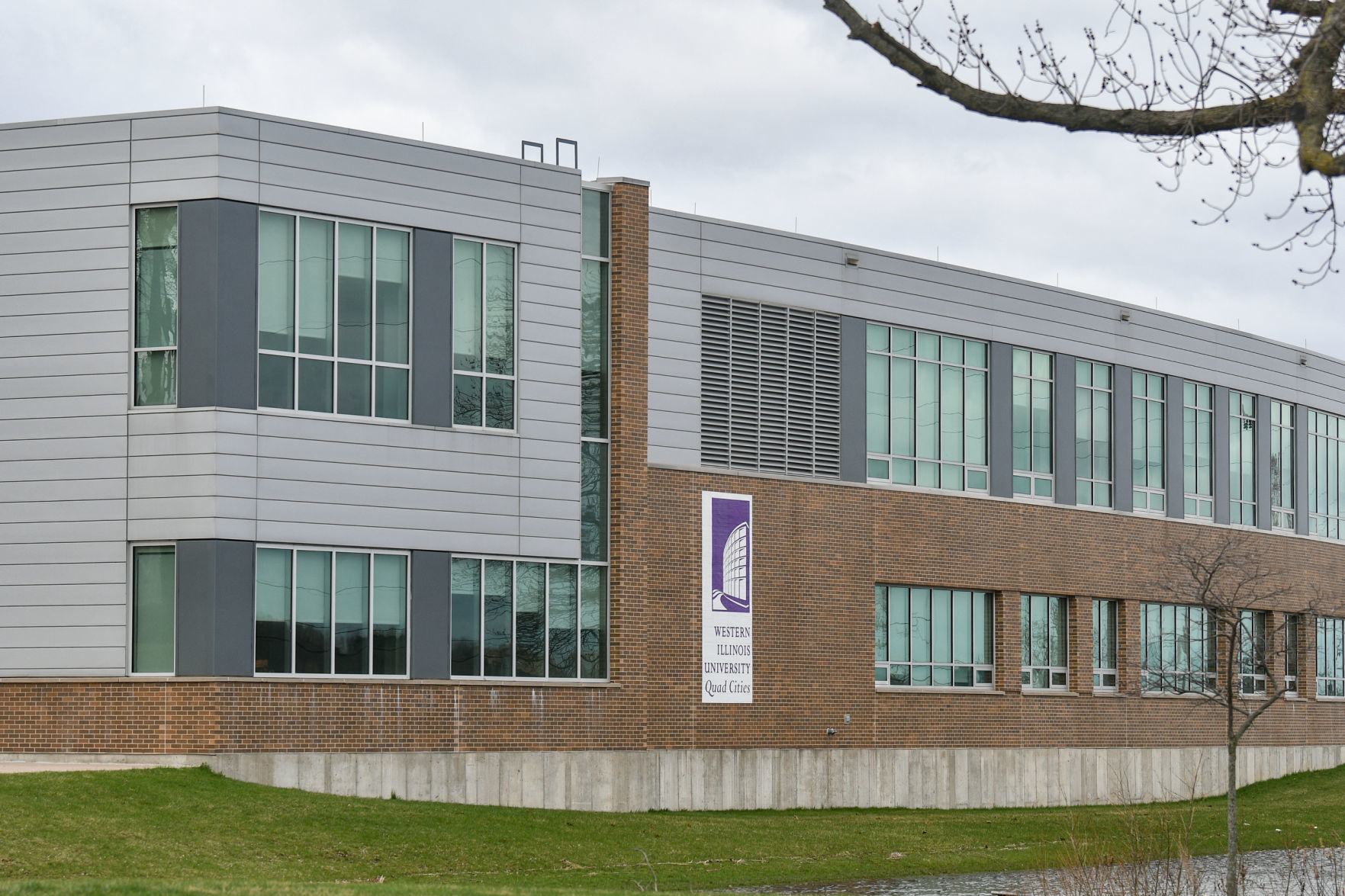 042119-qct-big-story-wiu-028a.JPG